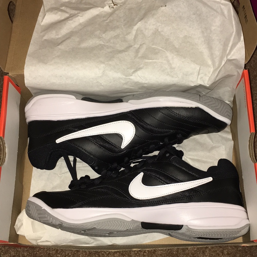 Nike court lite shoes